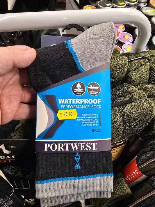 Portwest waterproof working socks