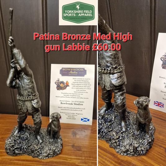 Patina Bronze Handmade Sculpture High bird with Spaniel / Labbie