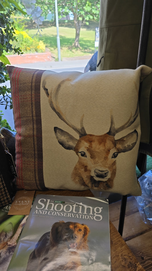 Quality country tweed styled cushions with Stag or Pheasant prints made in the uk