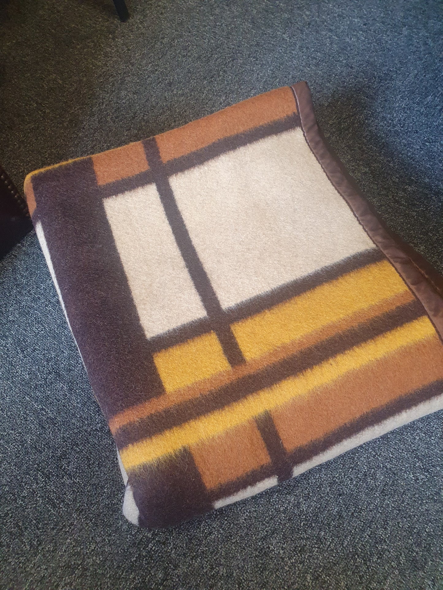 Superb Retro Pattern Polish Wooley Blankets